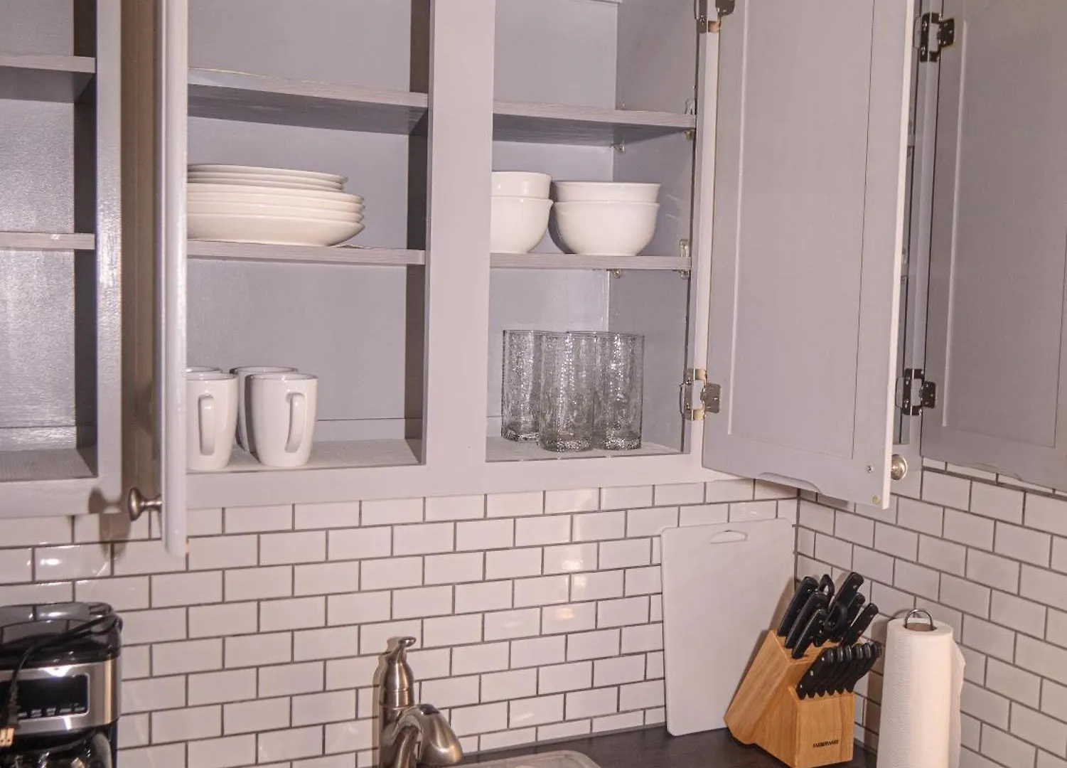 Immaculate Furnished 1-Bedroom Apartment New York 0*,  ABD